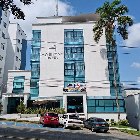 Habitat Suites Hotel Pereira Bagian luar foto