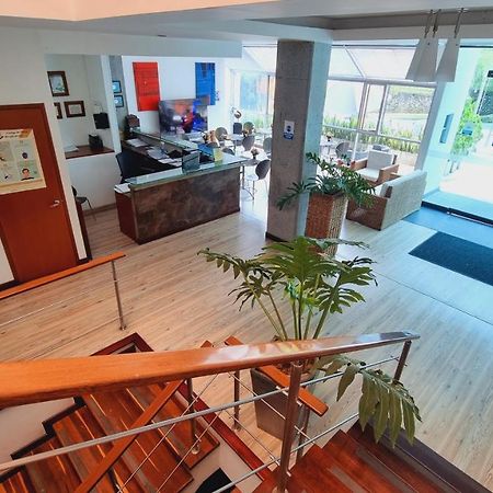 Habitat Suites Hotel Pereira Bagian luar foto