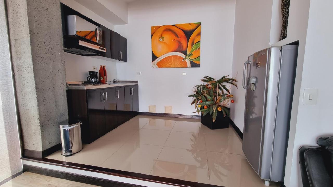 Habitat Suites Hotel Pereira Bagian luar foto