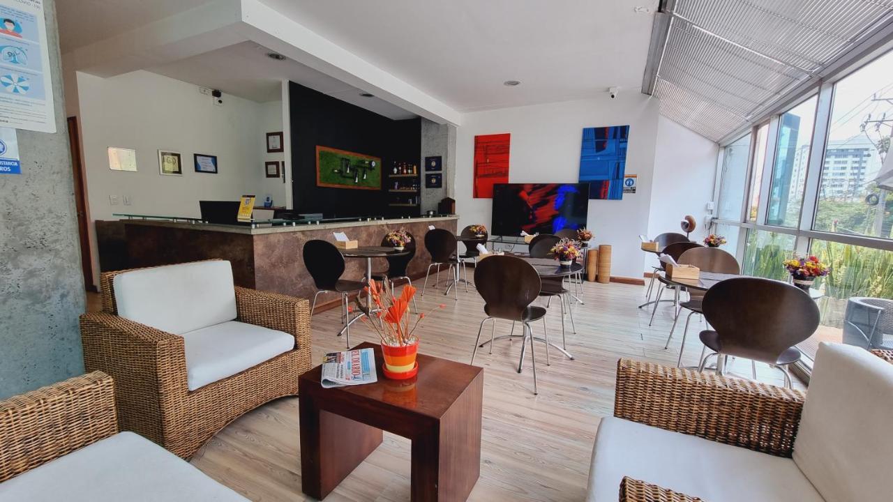 Habitat Suites Hotel Pereira Bagian luar foto