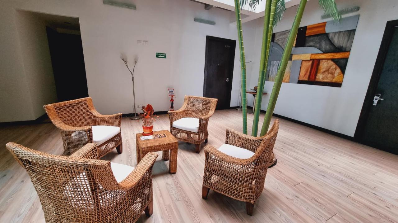 Habitat Suites Hotel Pereira Bagian luar foto
