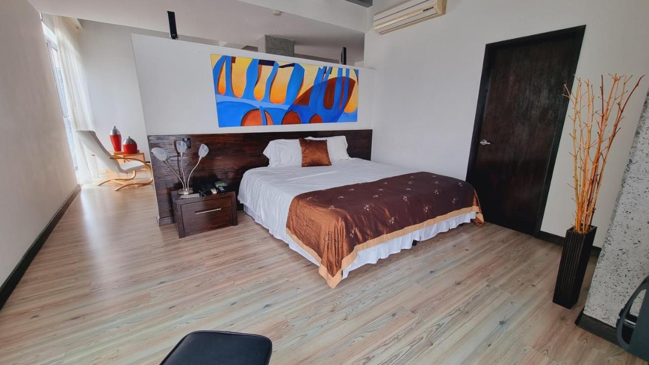 Habitat Suites Hotel Pereira Bagian luar foto